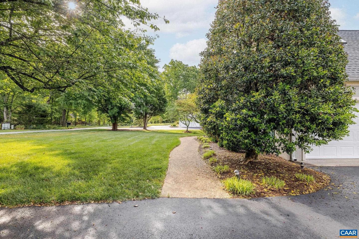 3243 Darby Rd photo 62