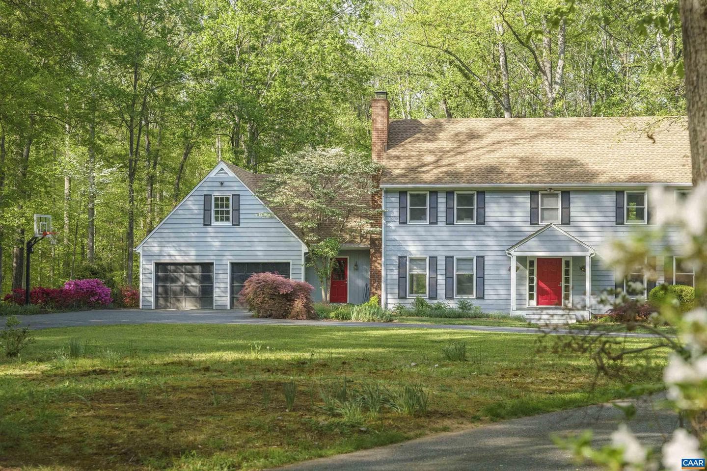 755 Lochridge Ln photo 2