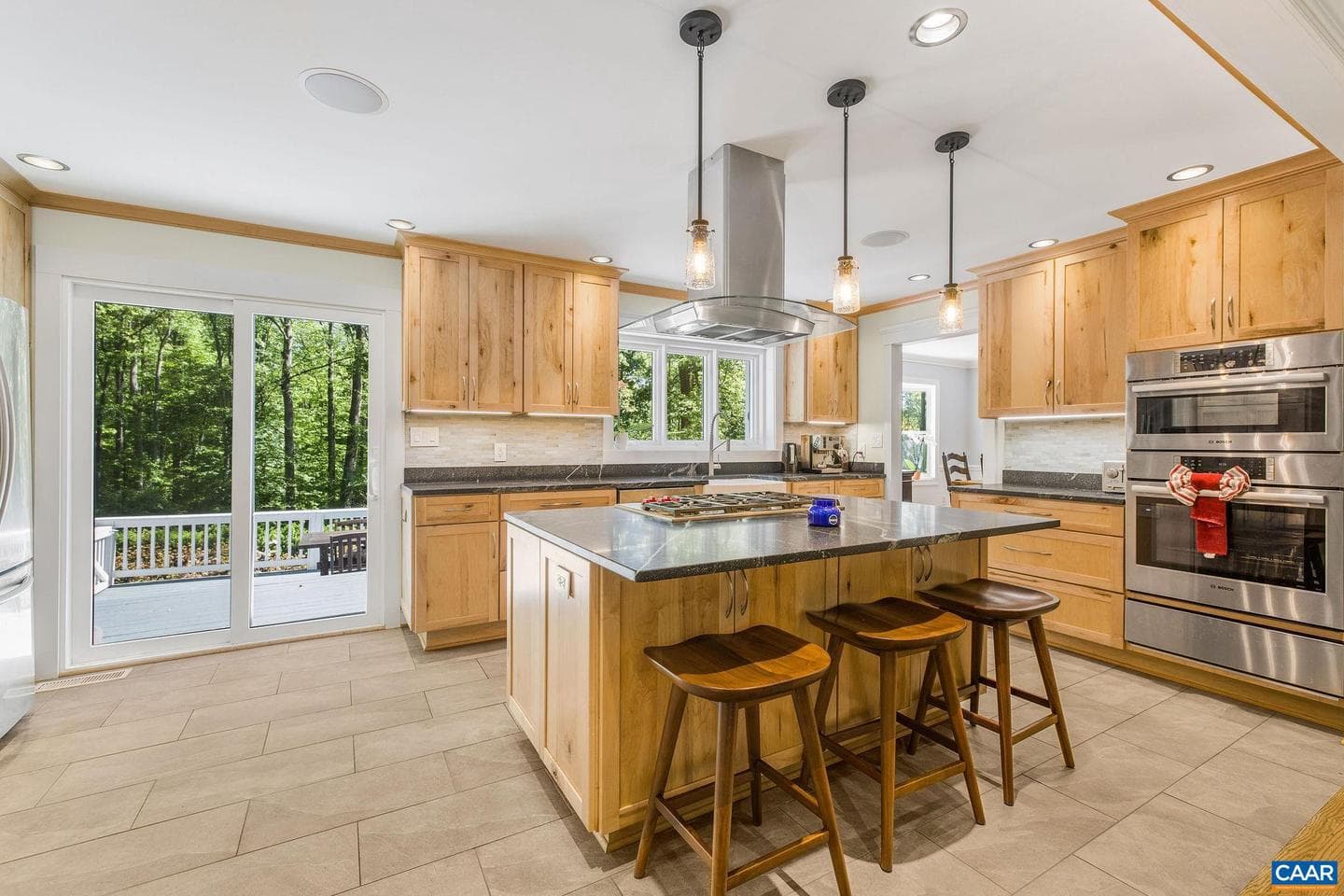 755 Lochridge Ln photo 32