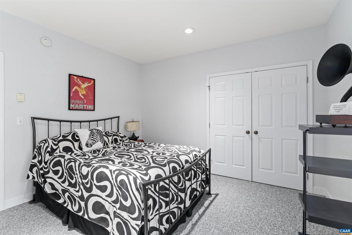 912 King William Dr photo 38