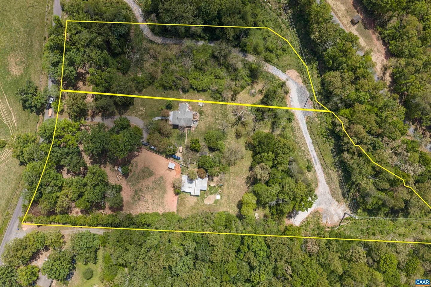 418 James River Rd photo 3