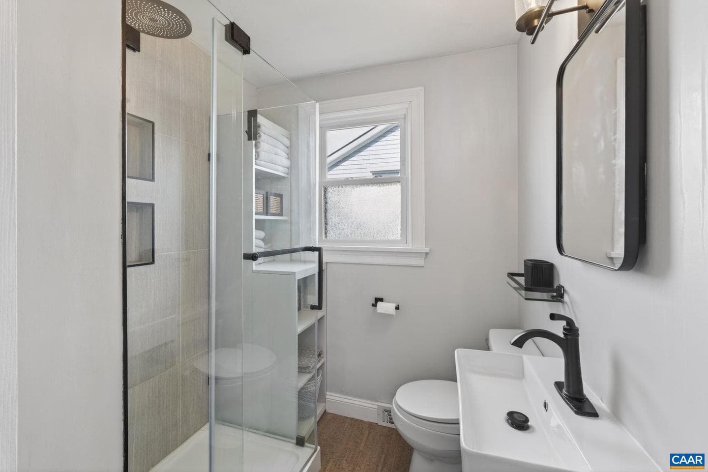 1023 Forest Hills Ave photo 21