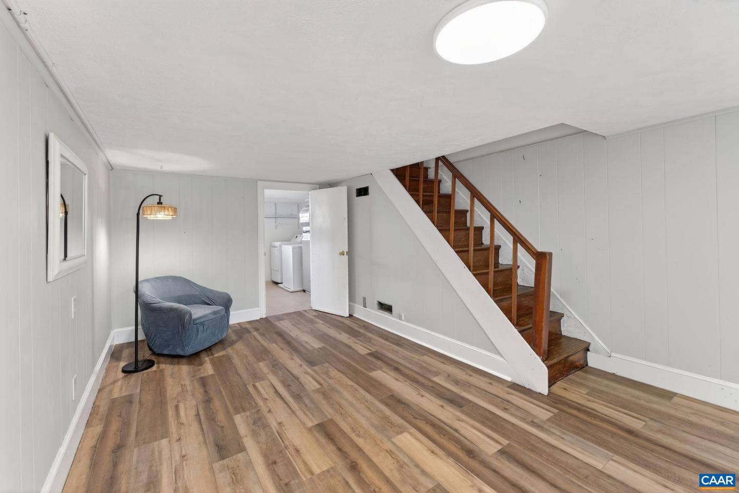 1023 Forest Hills Ave photo 31