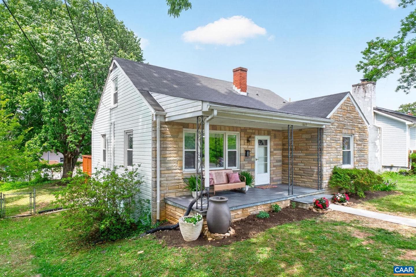 1023 Forest Hills Ave photo 44