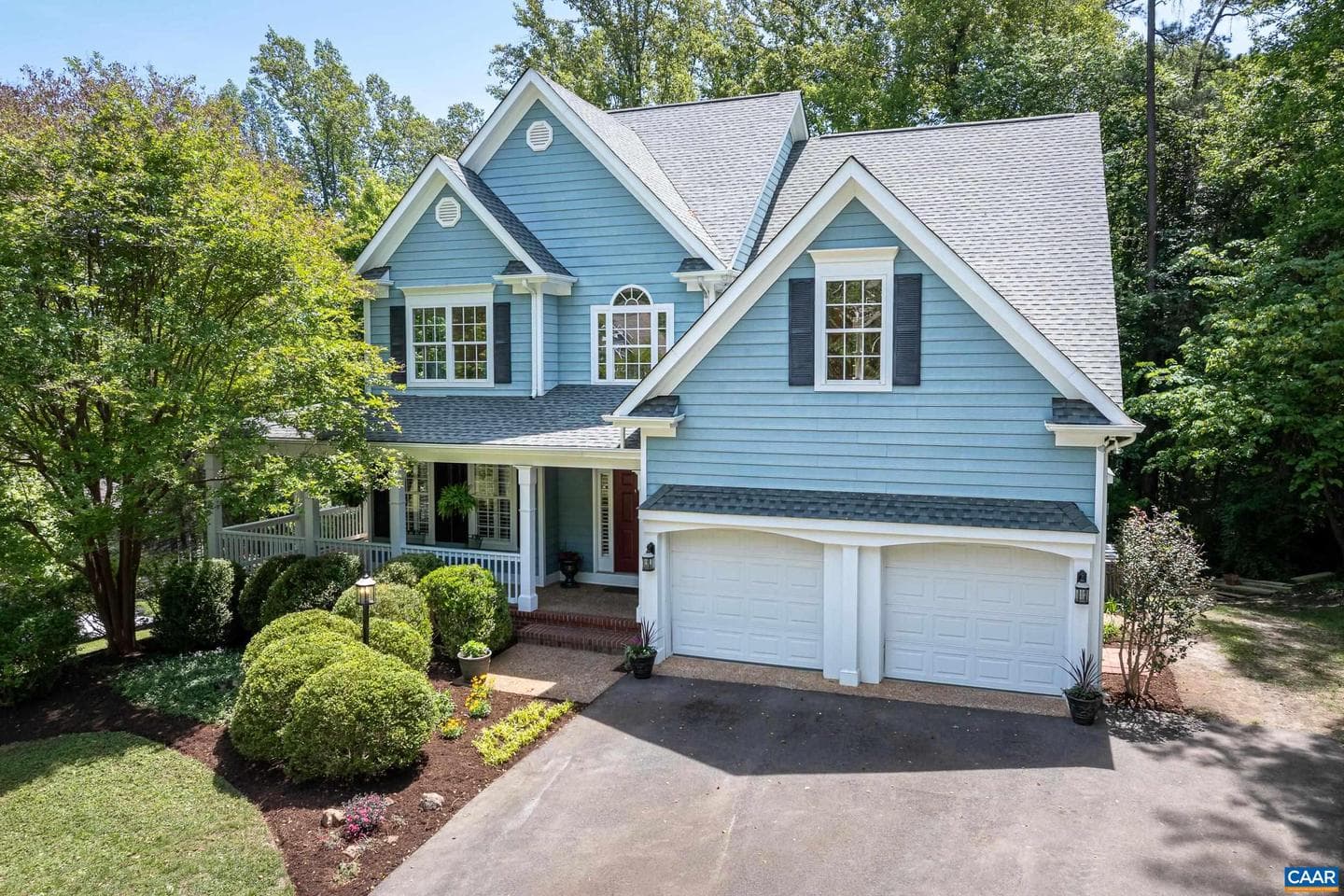 1353 Singleton Ln