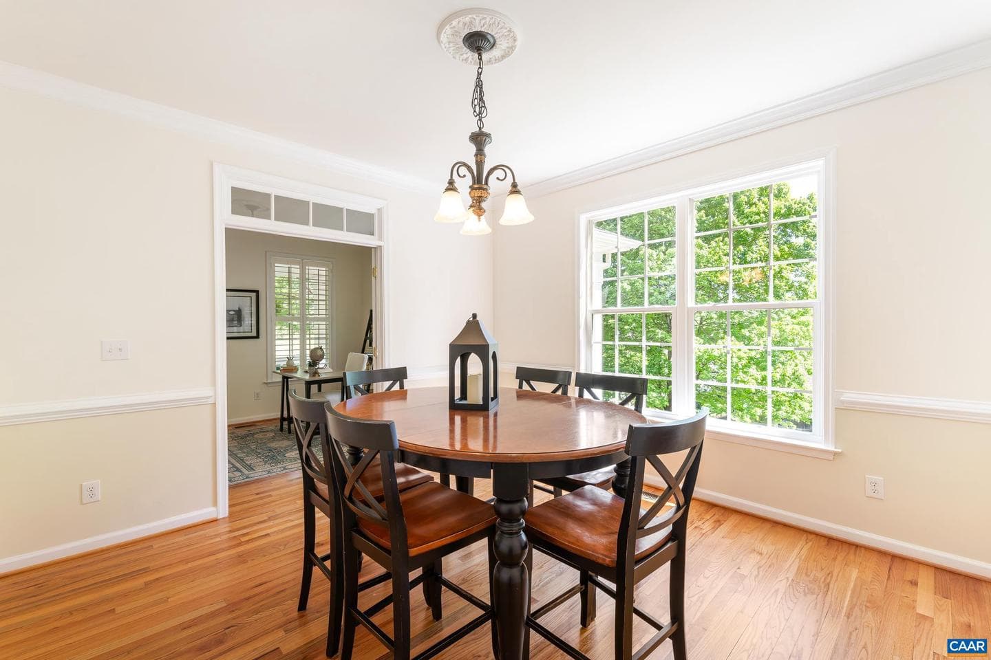 1353 Singleton Ln photo 15