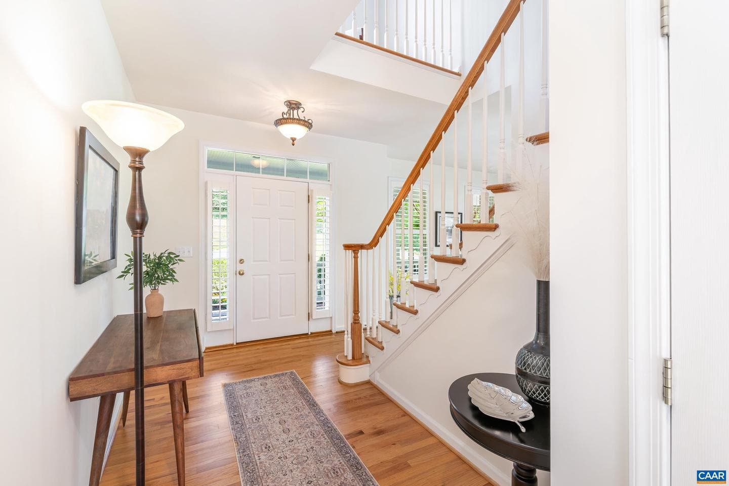 1353 Singleton Ln photo 9