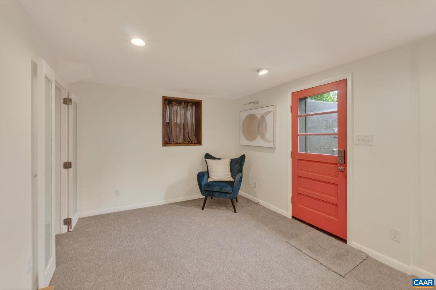 1408 Baker St photo 26