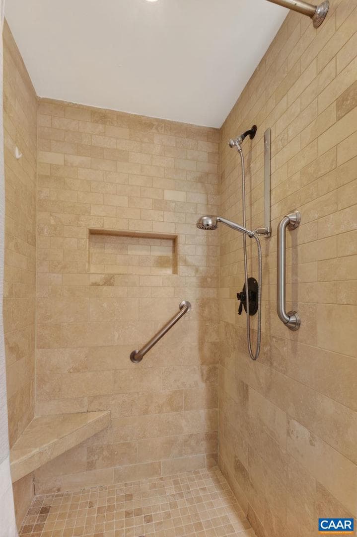 103 Turtle Creek Rd #8 photo 27