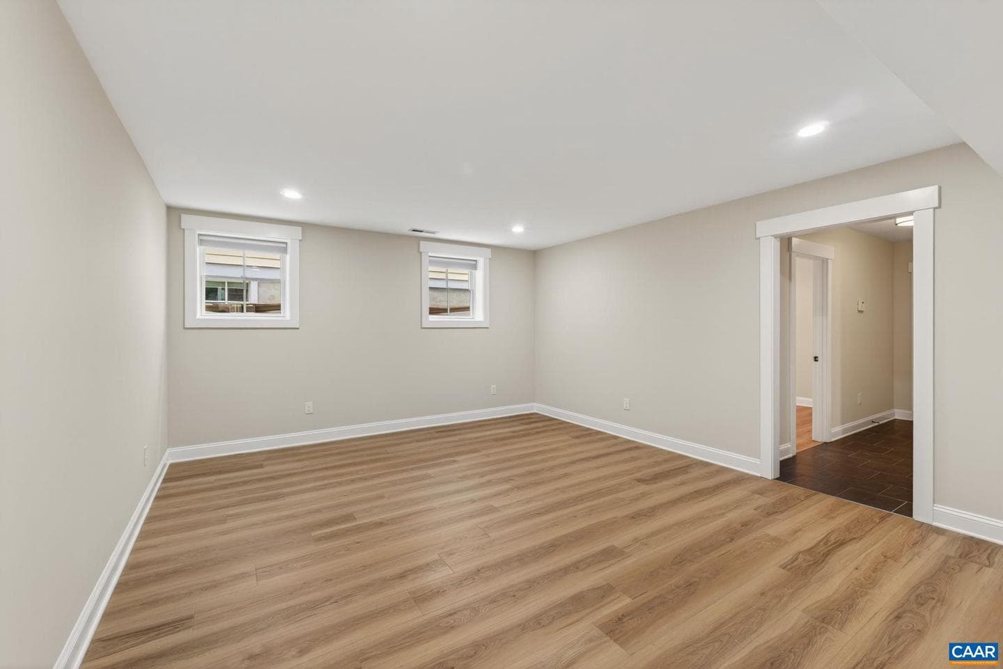 276 Claremont Ln photo 28