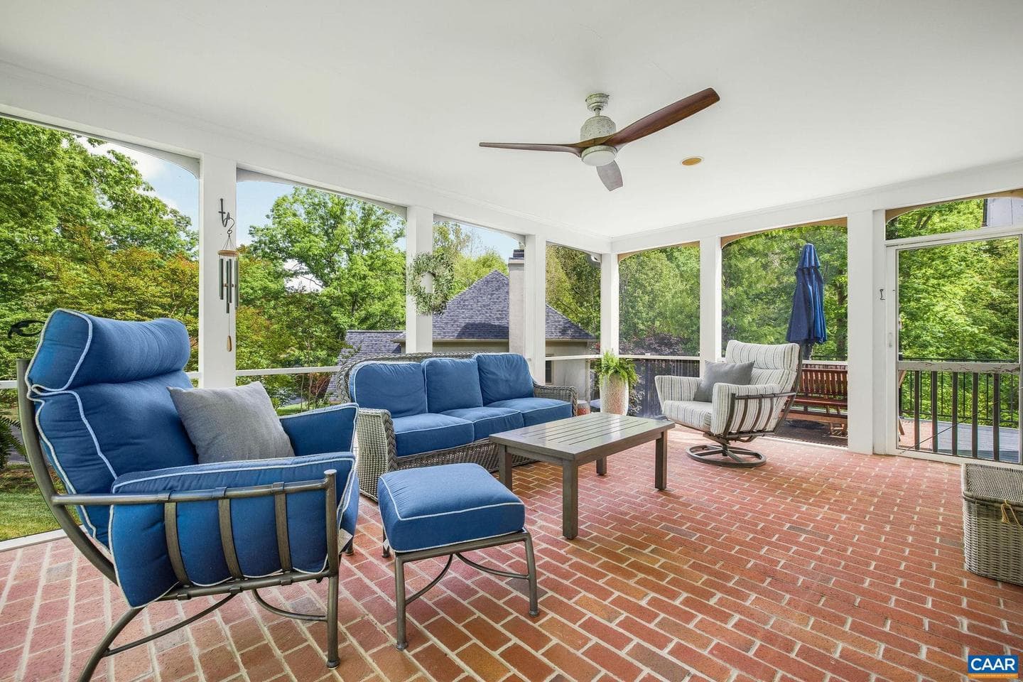 1500 Perth Ct photo 26