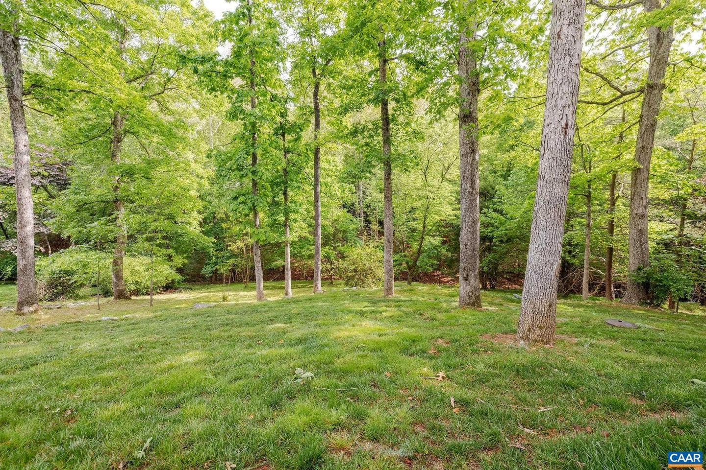 1500 Perth Ct photo 58