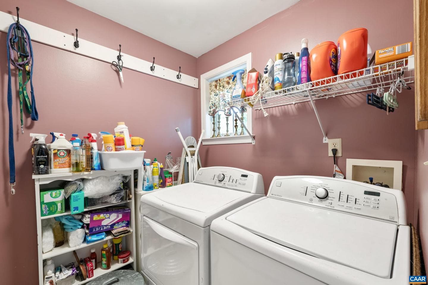 989 Clearfields Ln photo 17