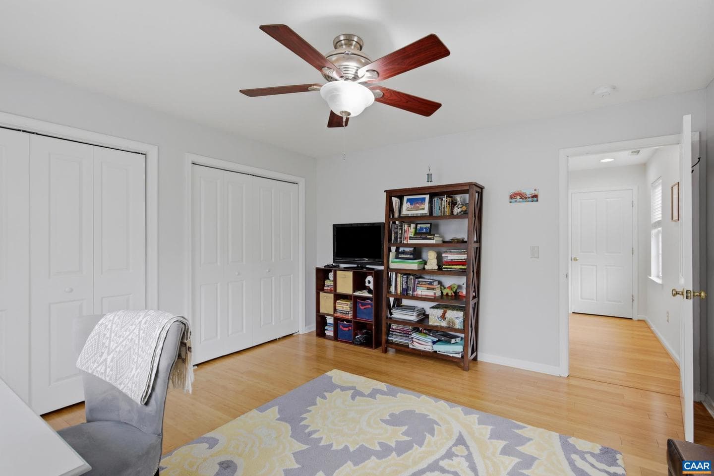 1112 Avon St photo 24