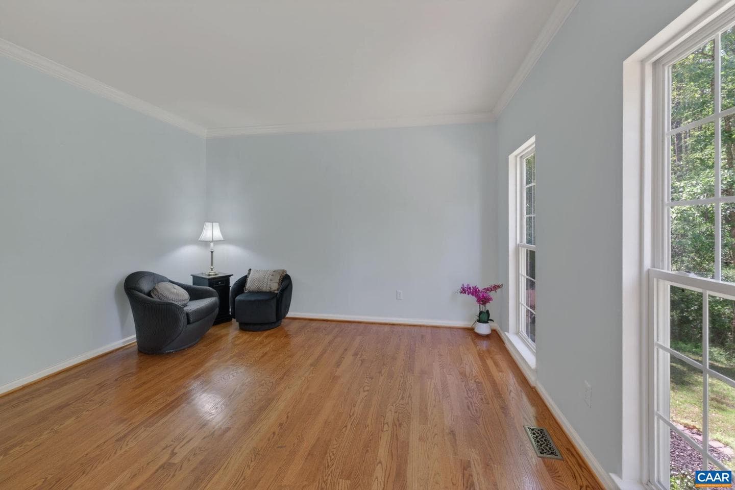 504 Willow Ridge Rd photo 4