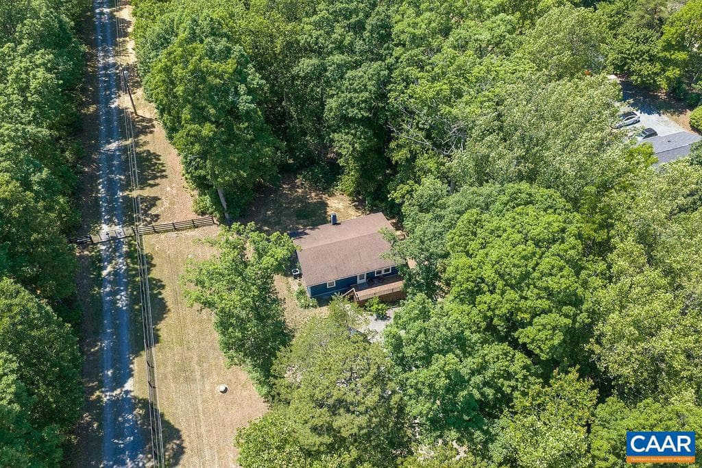 6920 Albevanna Spring Rd photo 20