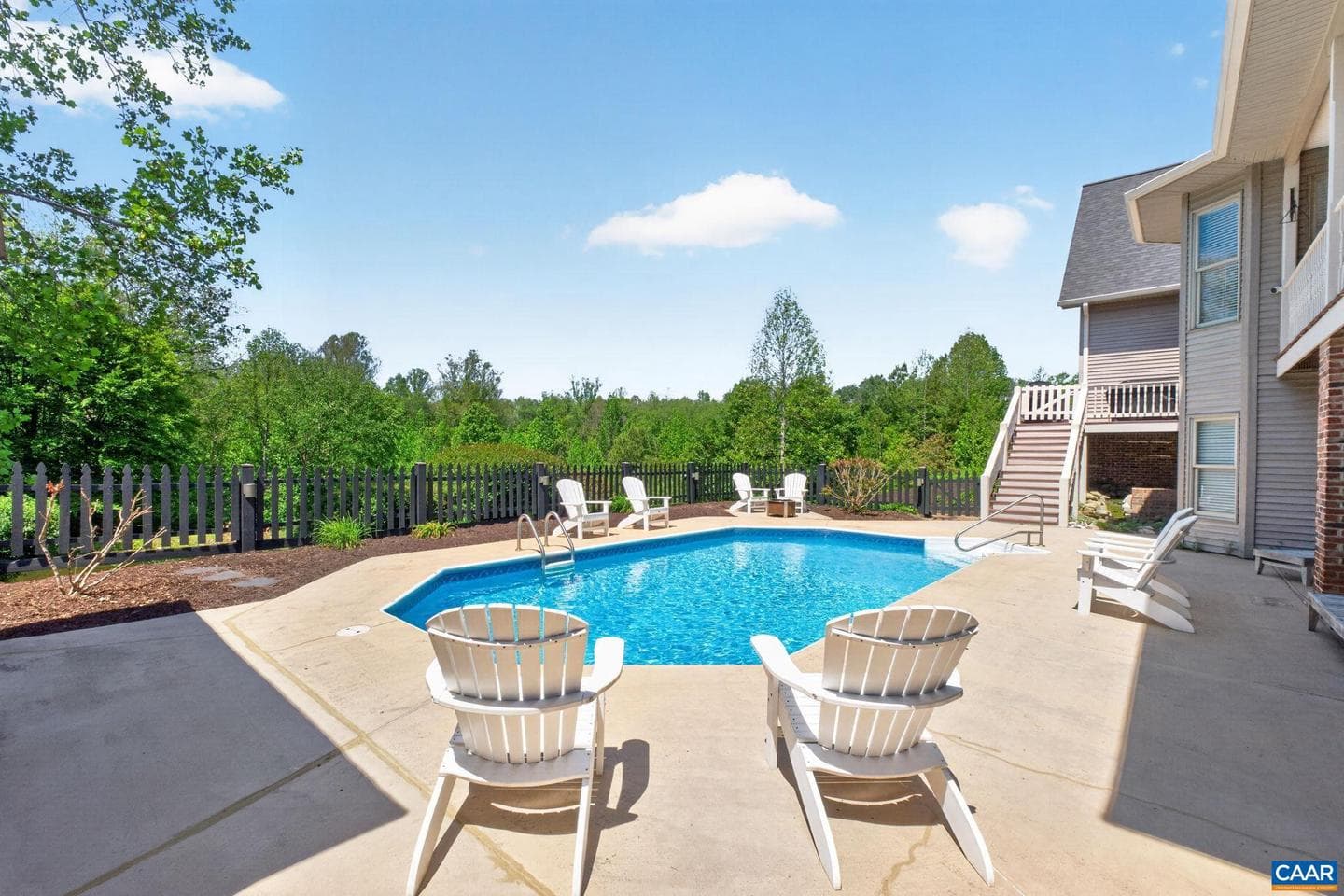 380 Ballenger Ln photo 52