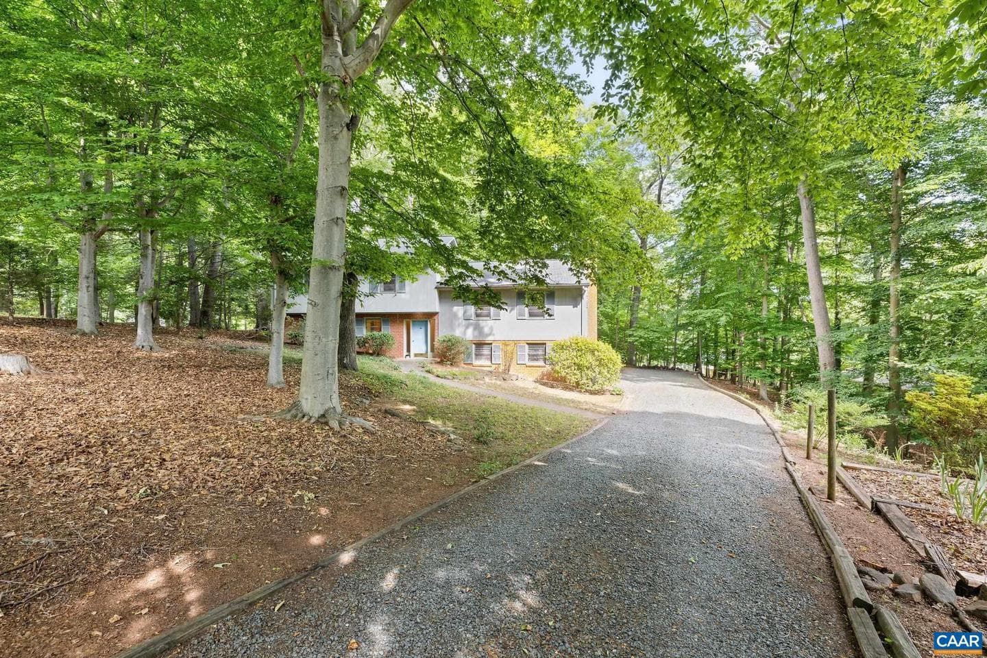 2514 Hillwood Pl photo 2