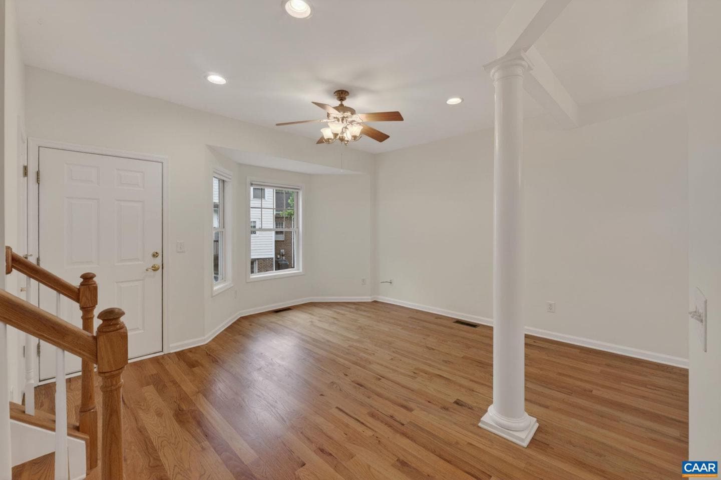 115 Old Fifth Cir photo 3