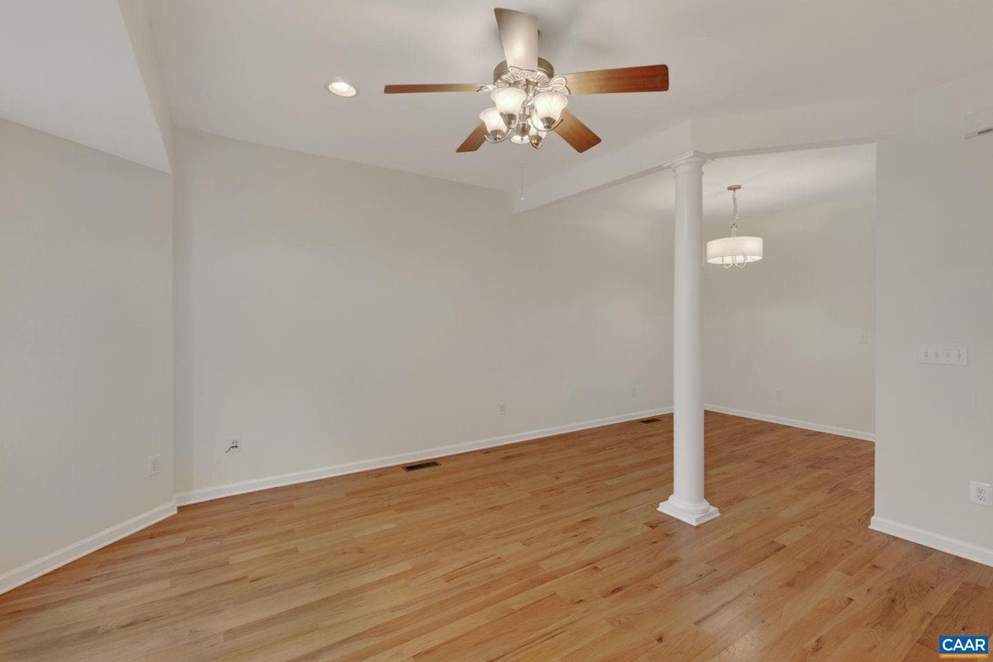 115 Old Fifth Cir photo 5