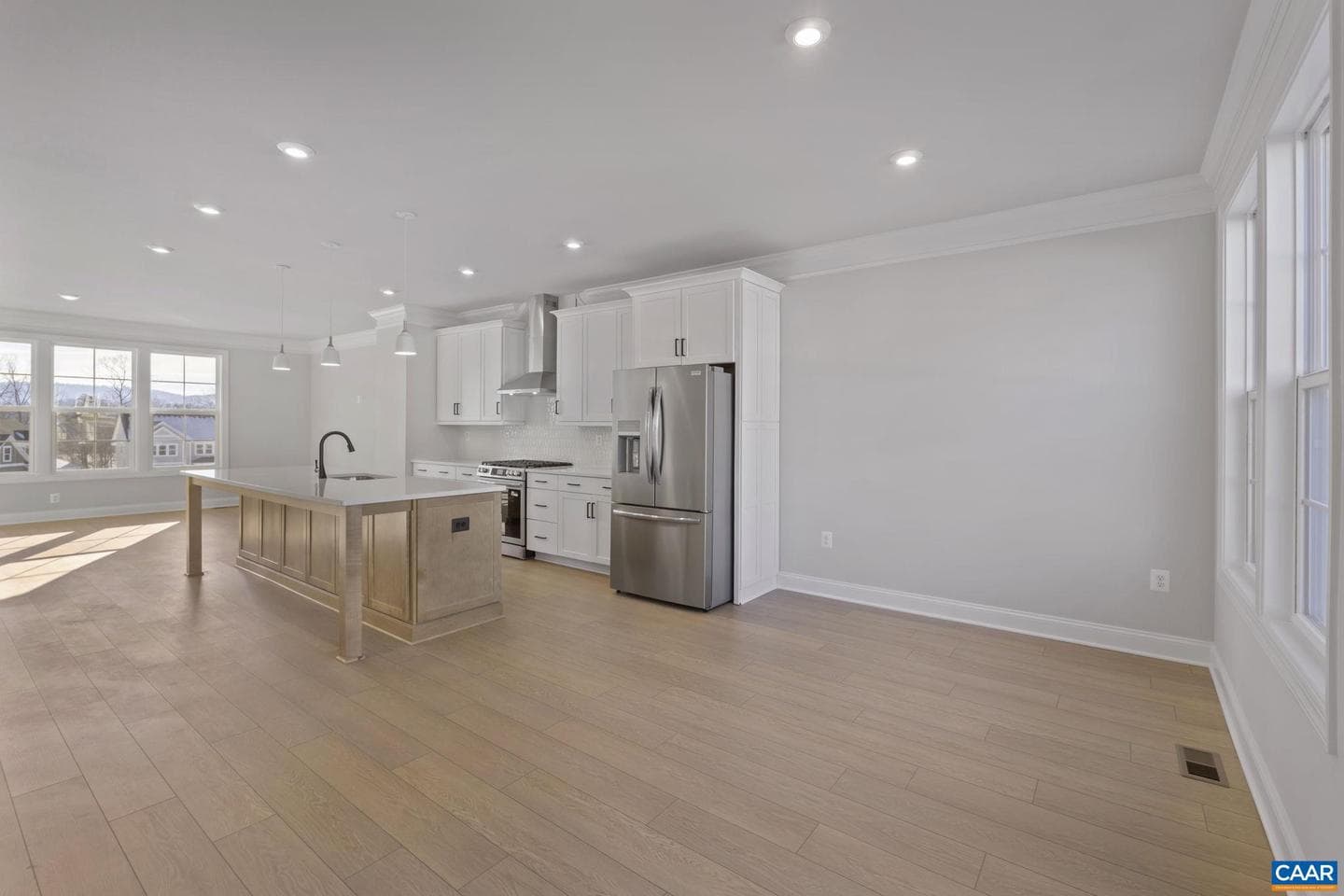 3608 Hilah Ln photo 21