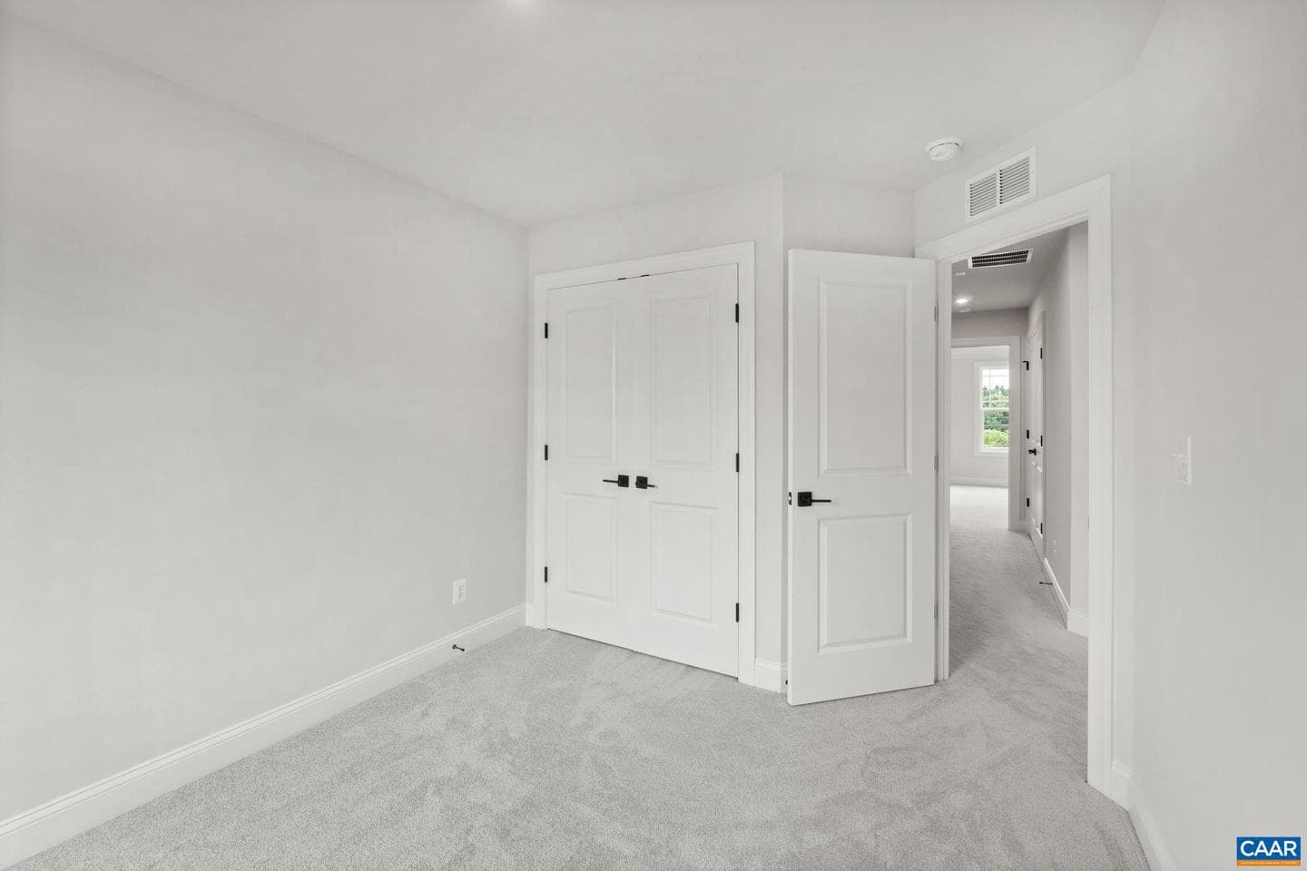 141 Park Ridge Dr photo 31