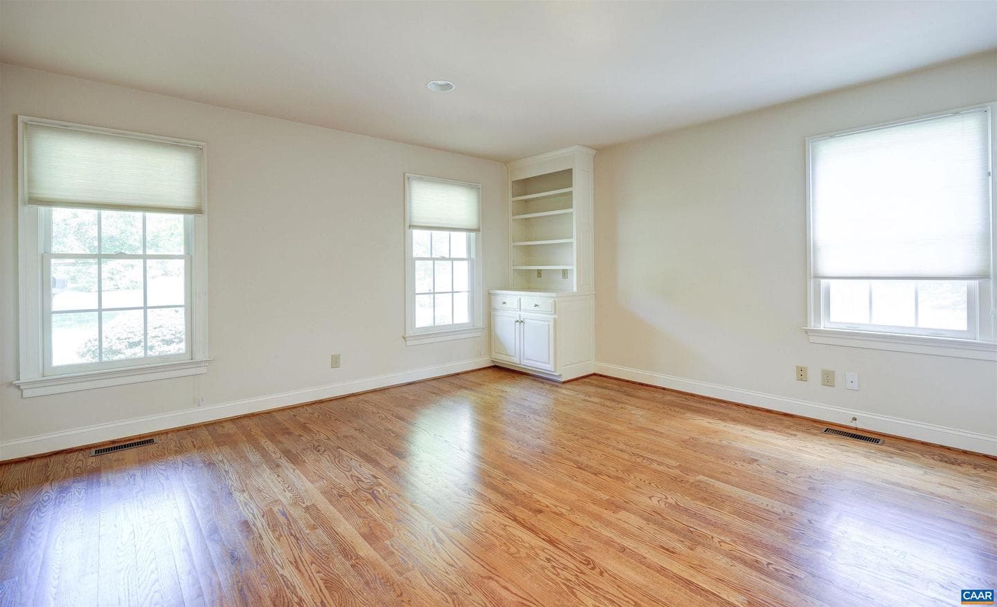 1512 Bremerton Ln photo 20