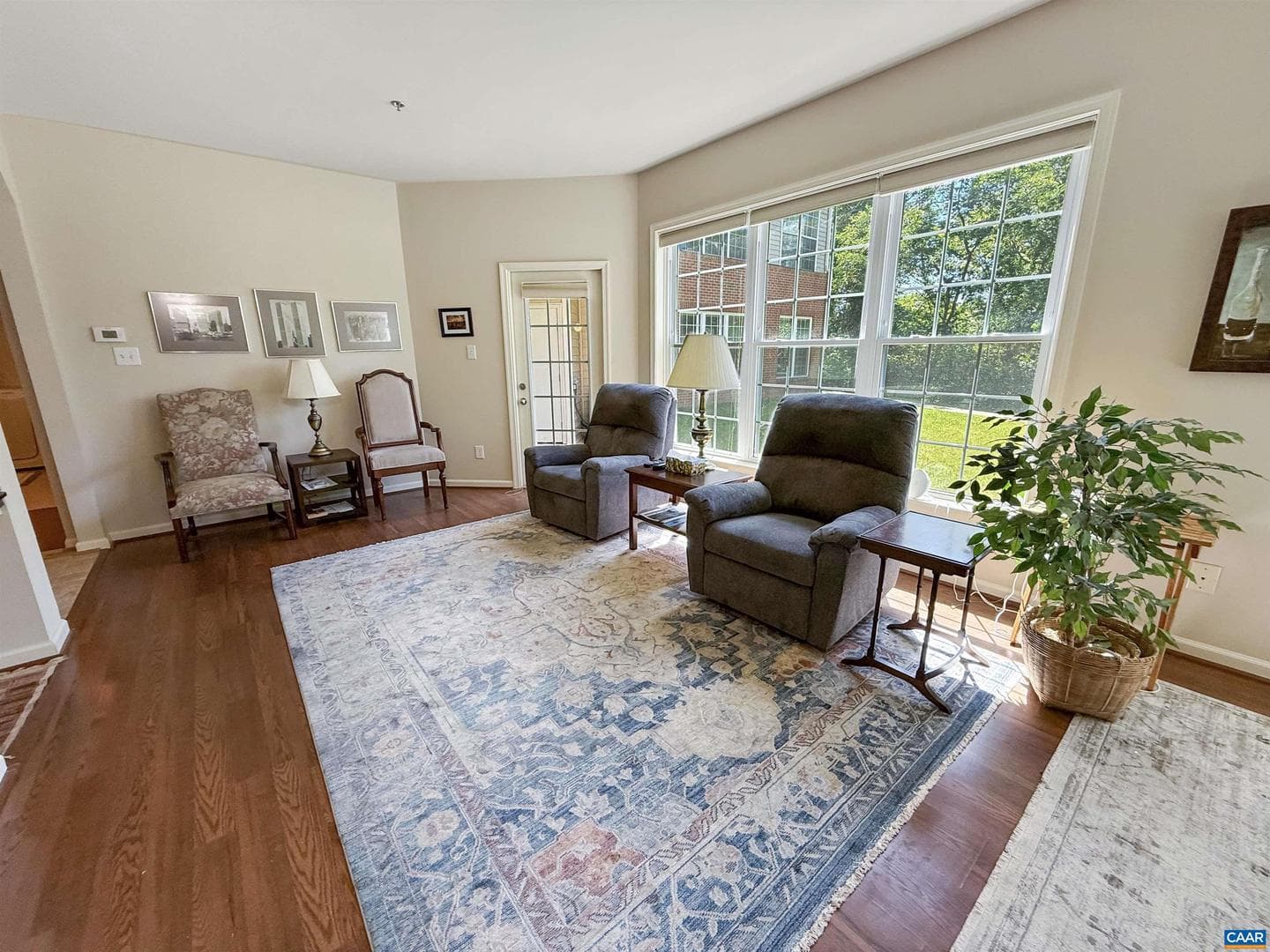 270 Riverbend Dr #1f photo 6