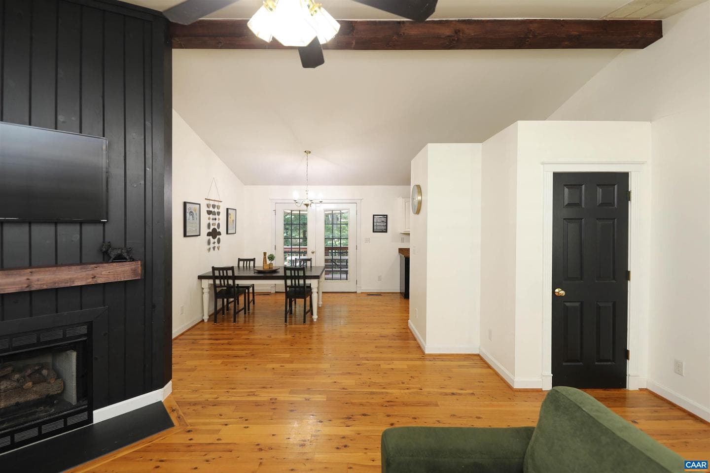 11 Shiloh Ct photo 4
