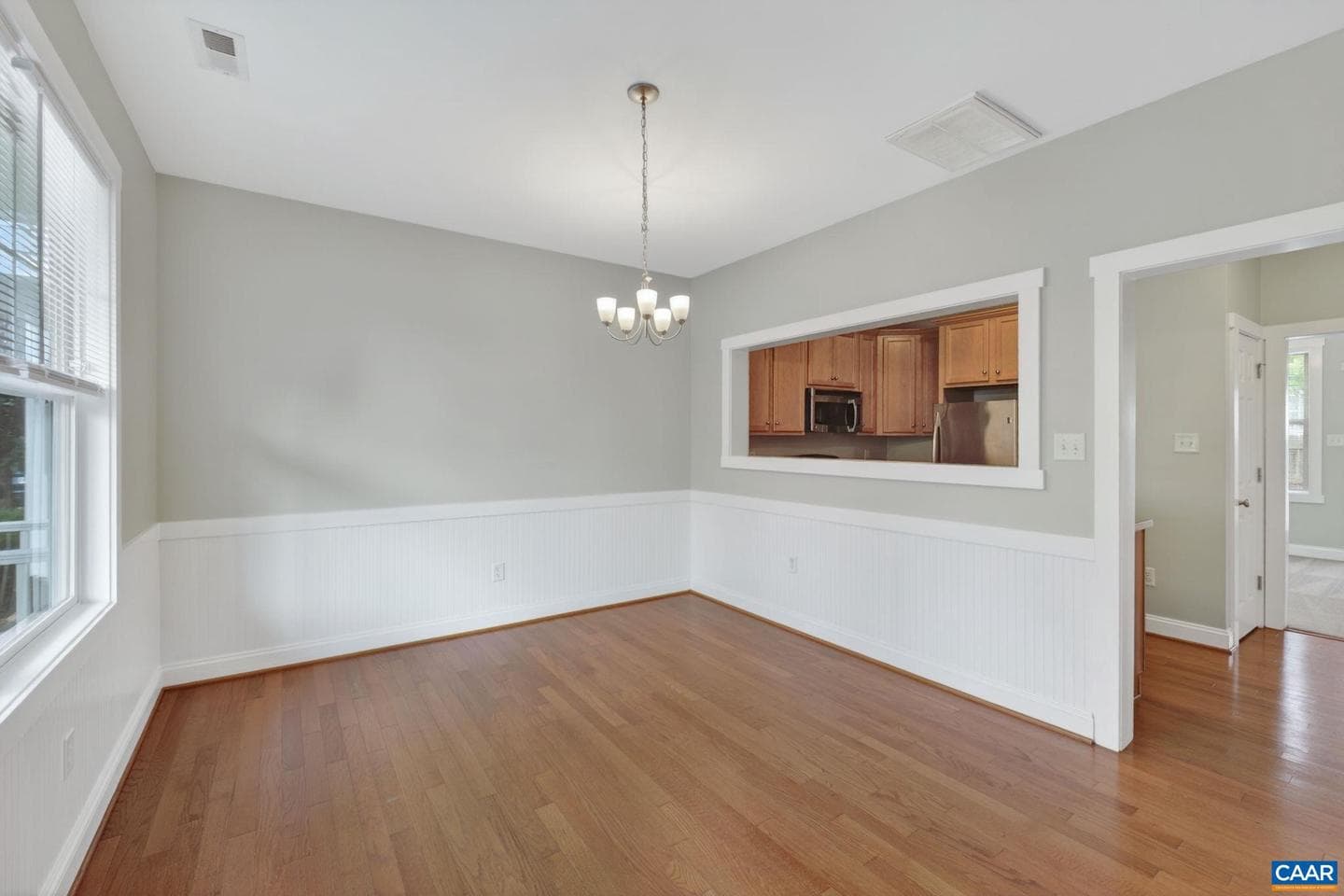 334 Marquette Ct photo 14