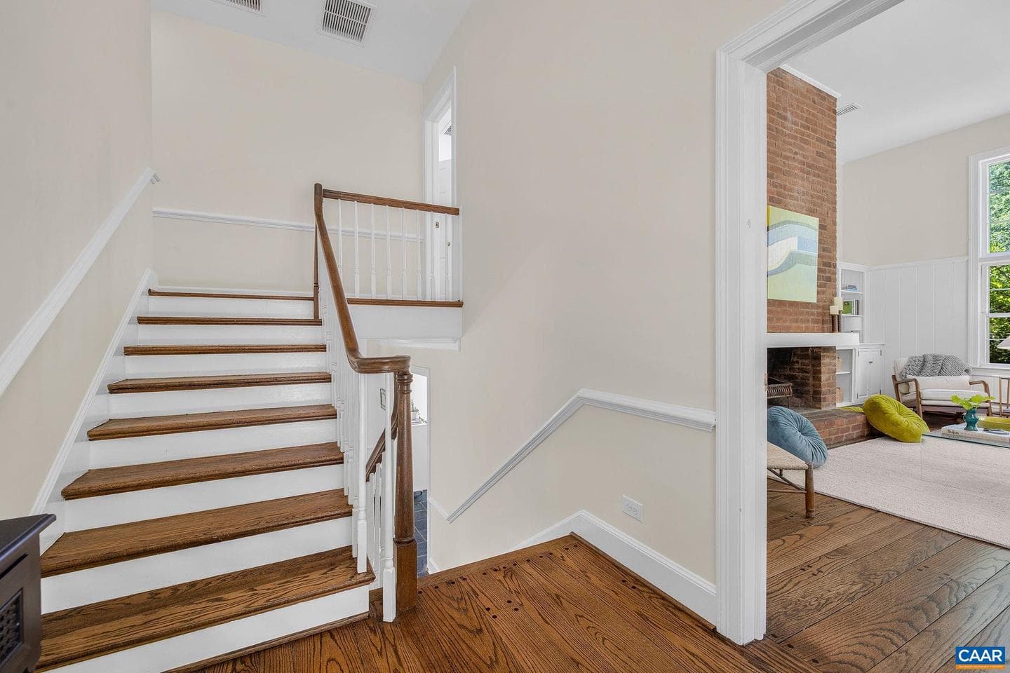 1721 Yorktown Dr photo 18