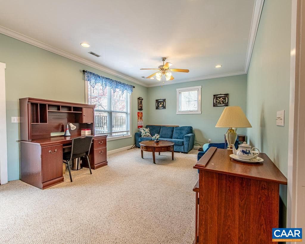 270 Remington Pl photo 18