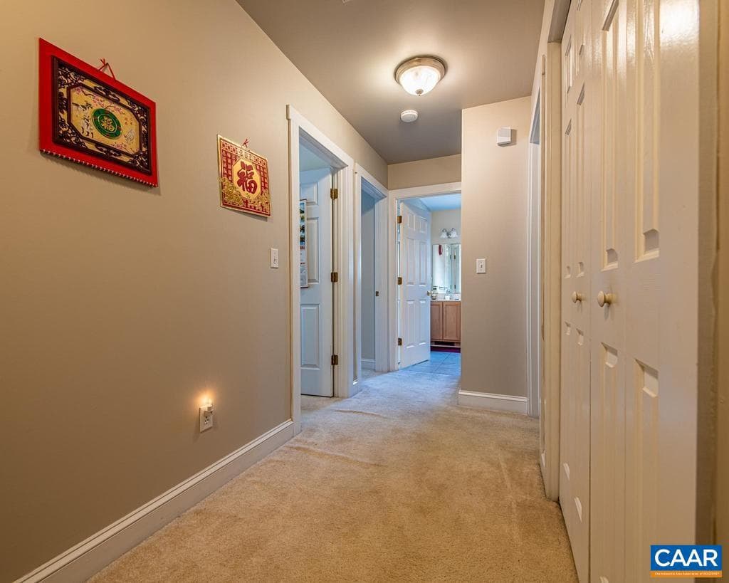 270 Remington Pl photo 19