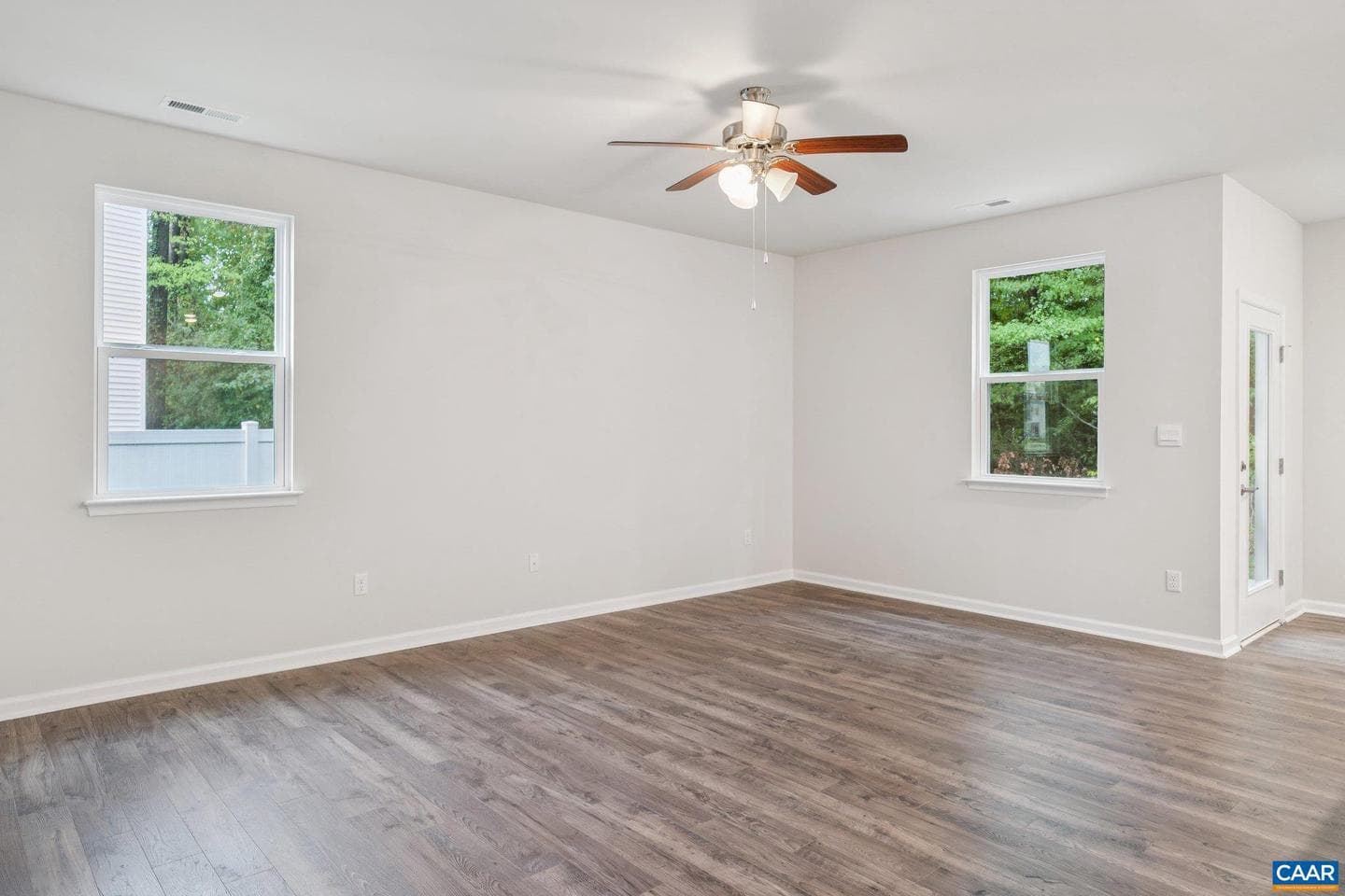 171 Liberty Ln photo 11