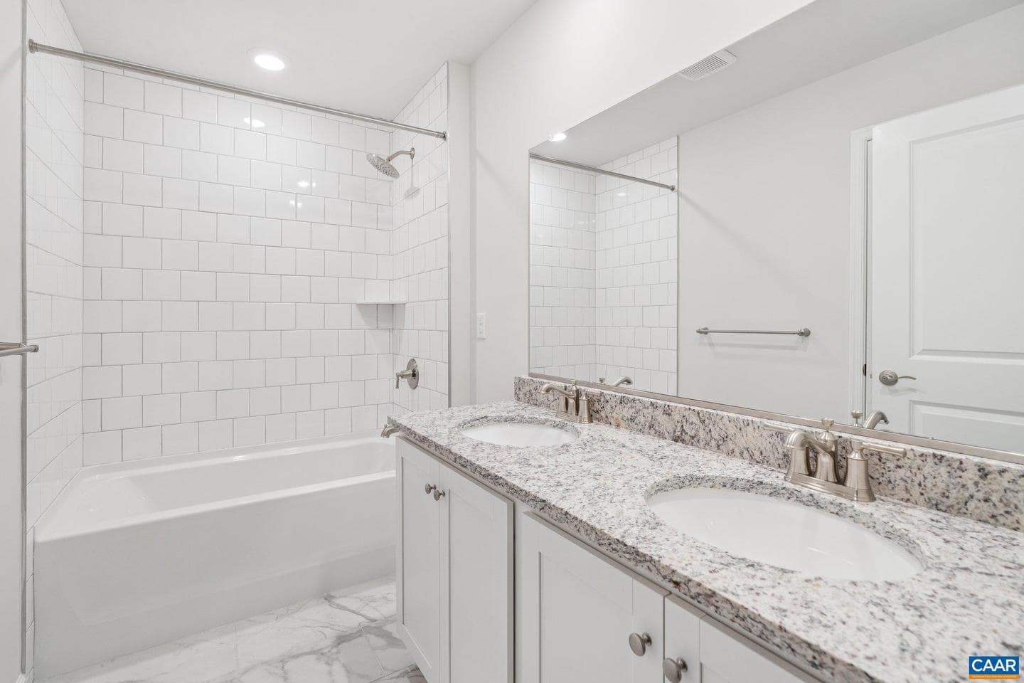 171 Liberty Ln photo 18