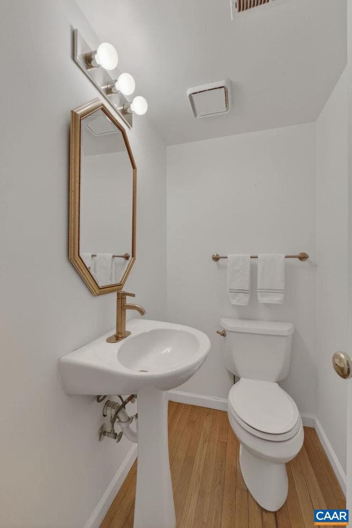 255 Homestead Ln photo 18