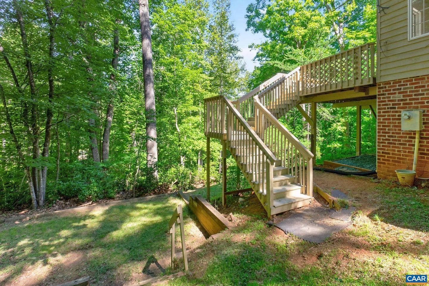 255 Homestead Ln photo 33