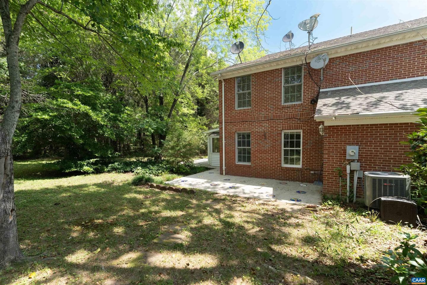 219 Duke St photo 33