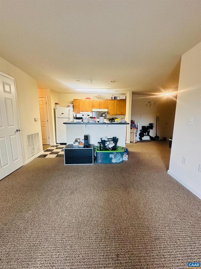 235 Yellowstone Dr #102 photo 5
