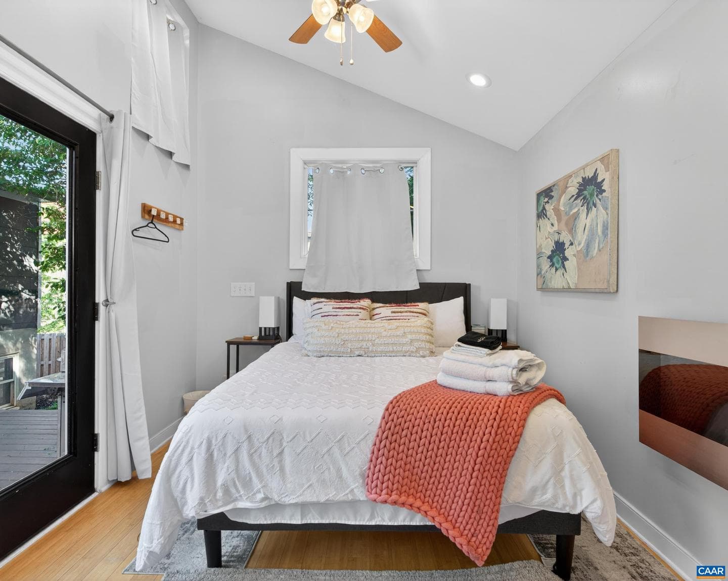 1304 Belleview Ave photo 35