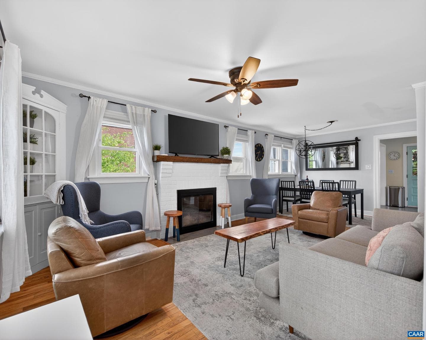 1304 Belleview Ave photo 5