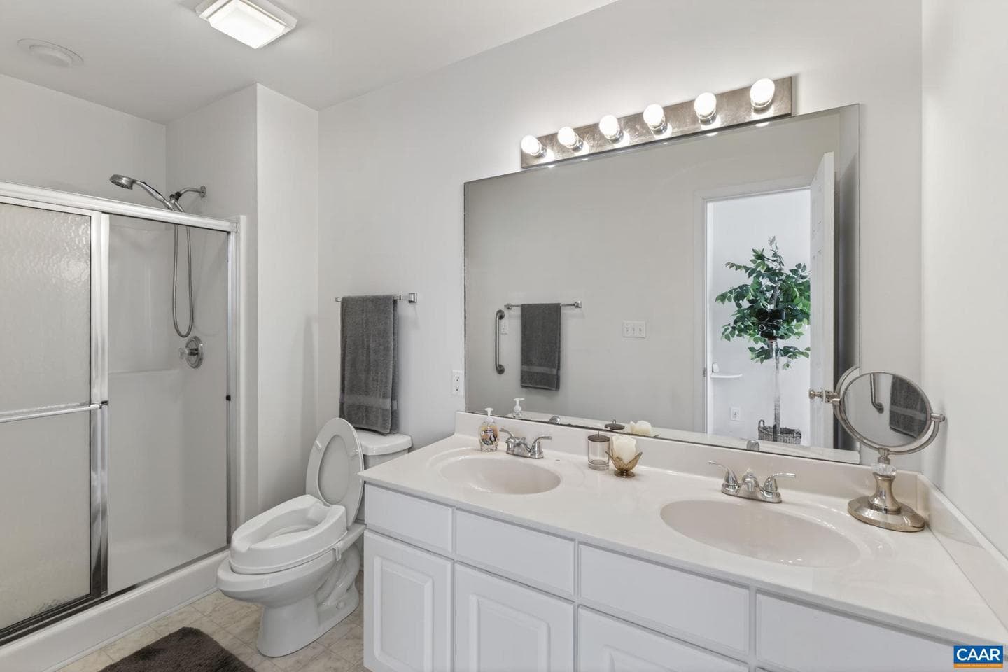 42 Cliftwood Rd photo 18