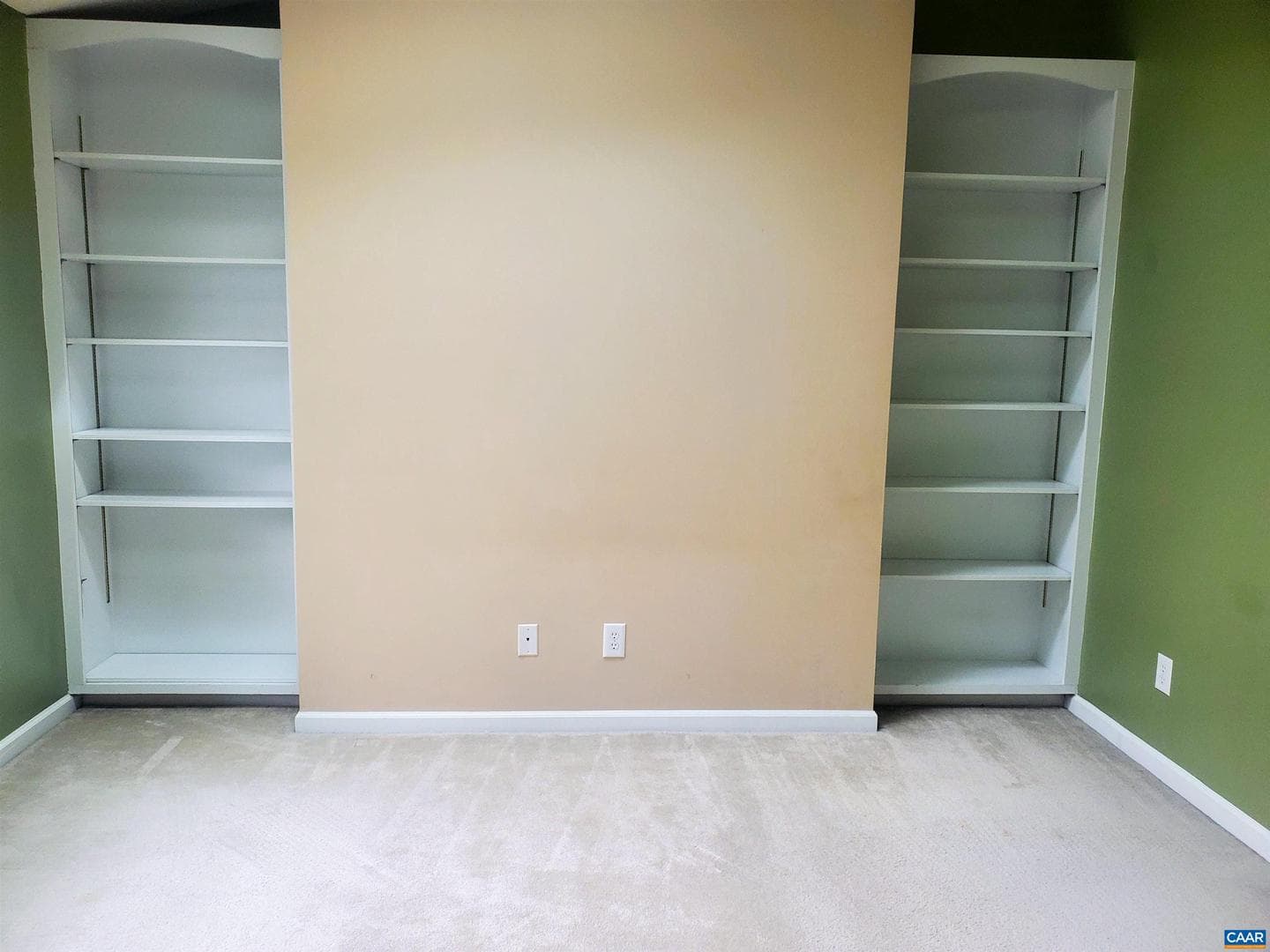 1408 Glenside Green photo 18