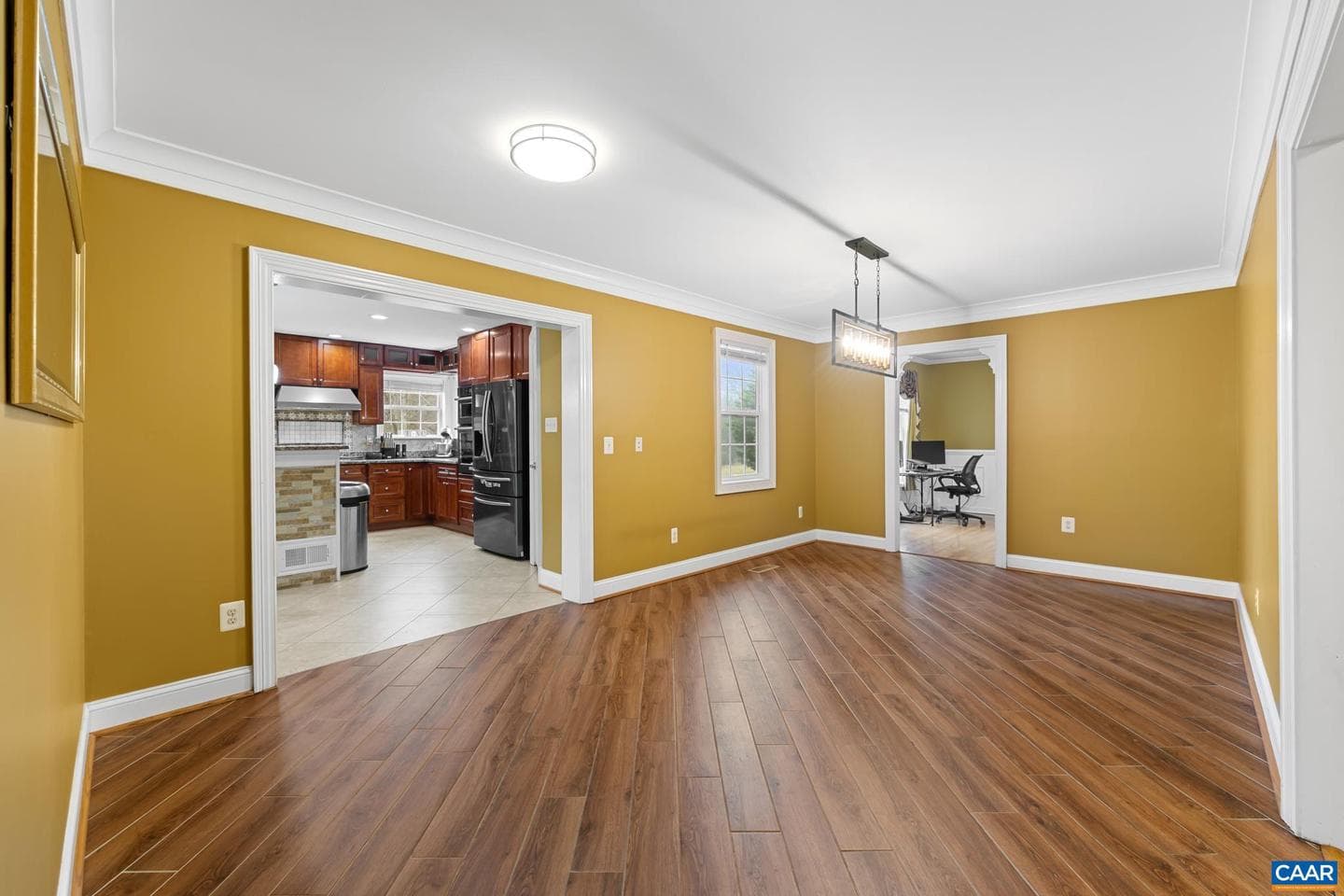15760 Fox Chase Ln photo 10