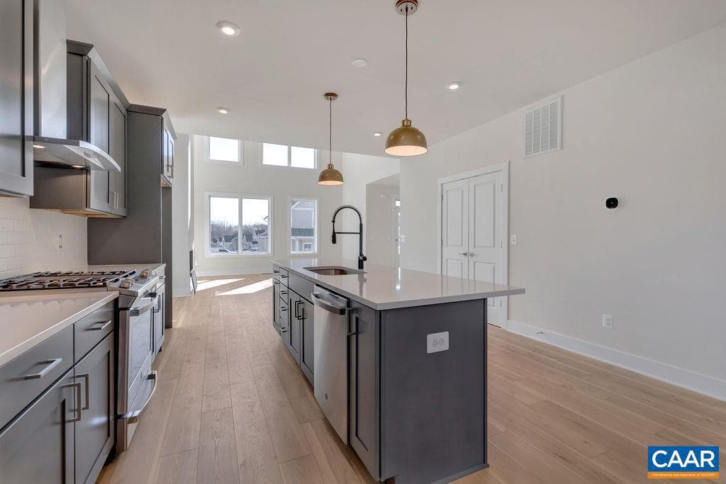 22f Wardell Crest photo 12