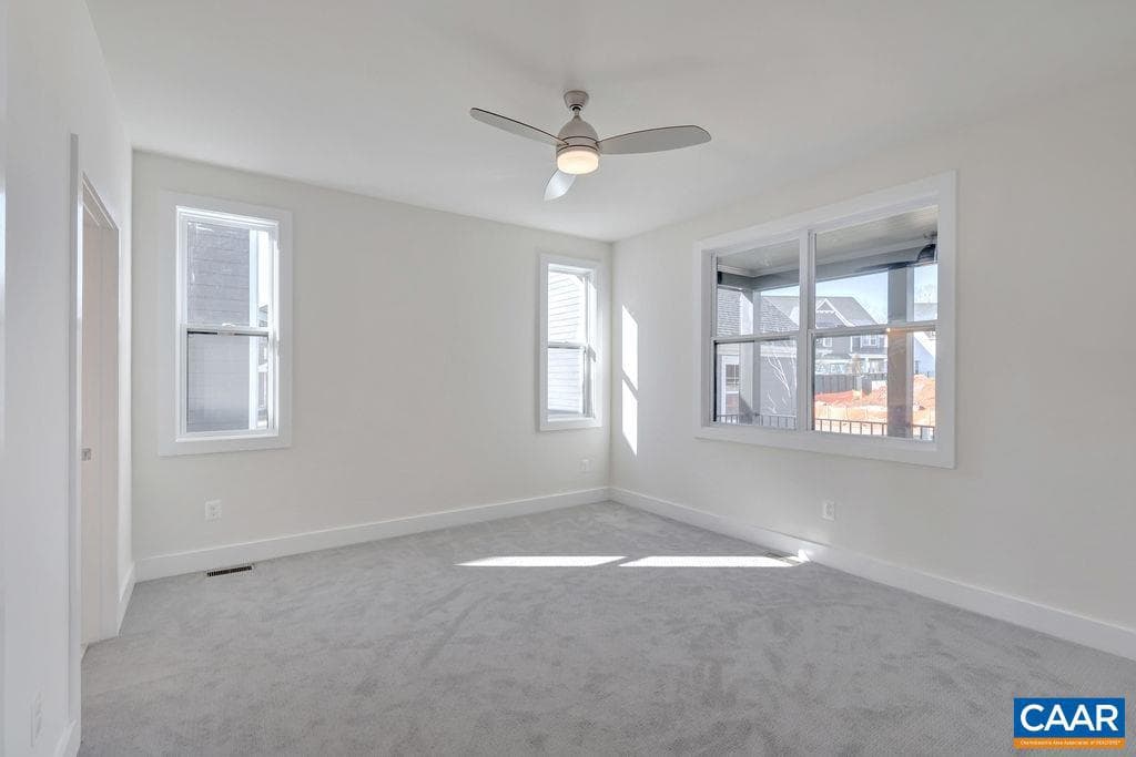 22f Wardell Crest photo 17