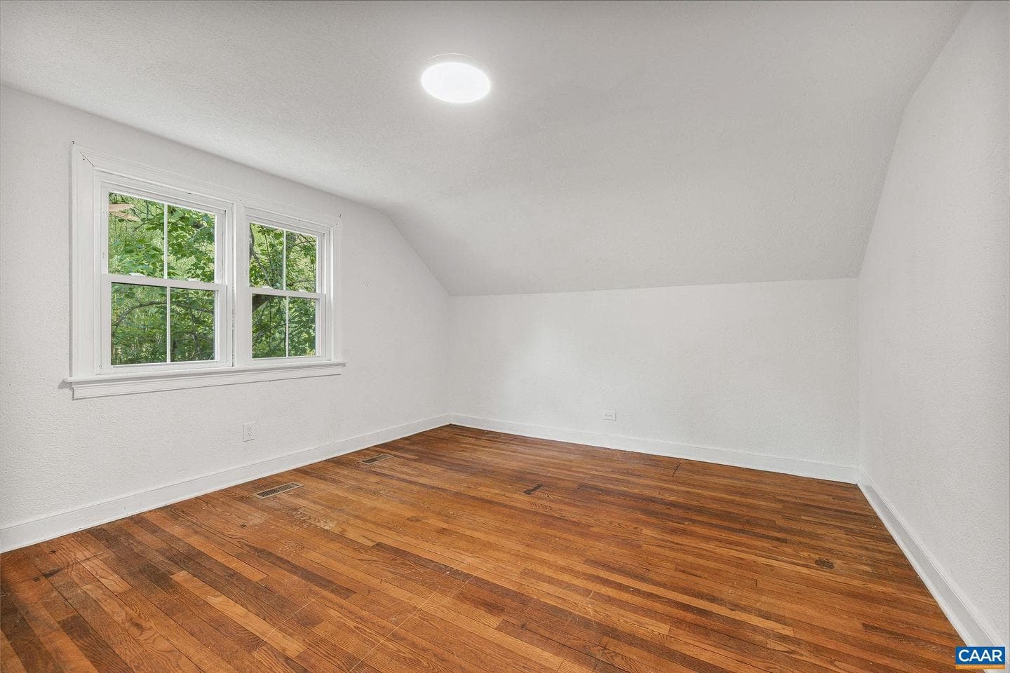500 Druid Ave photo 26