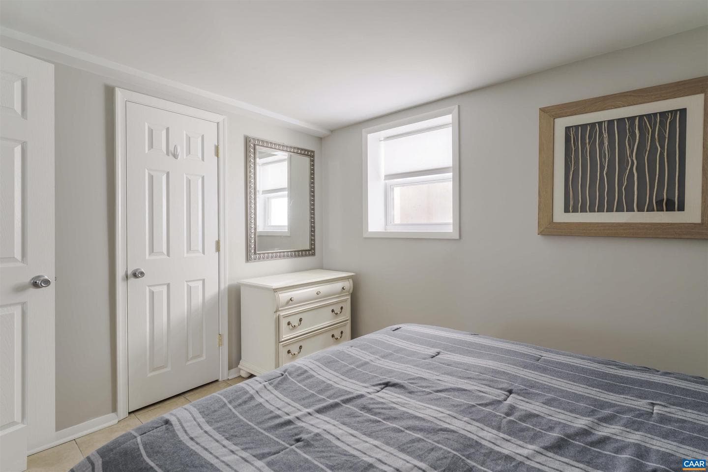 403 Robertson Ave photo 31