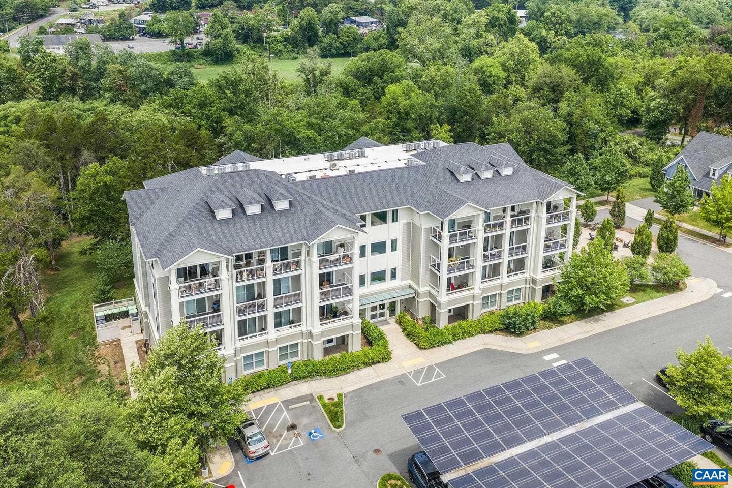 1425 Trailside Ct #304 photo 29