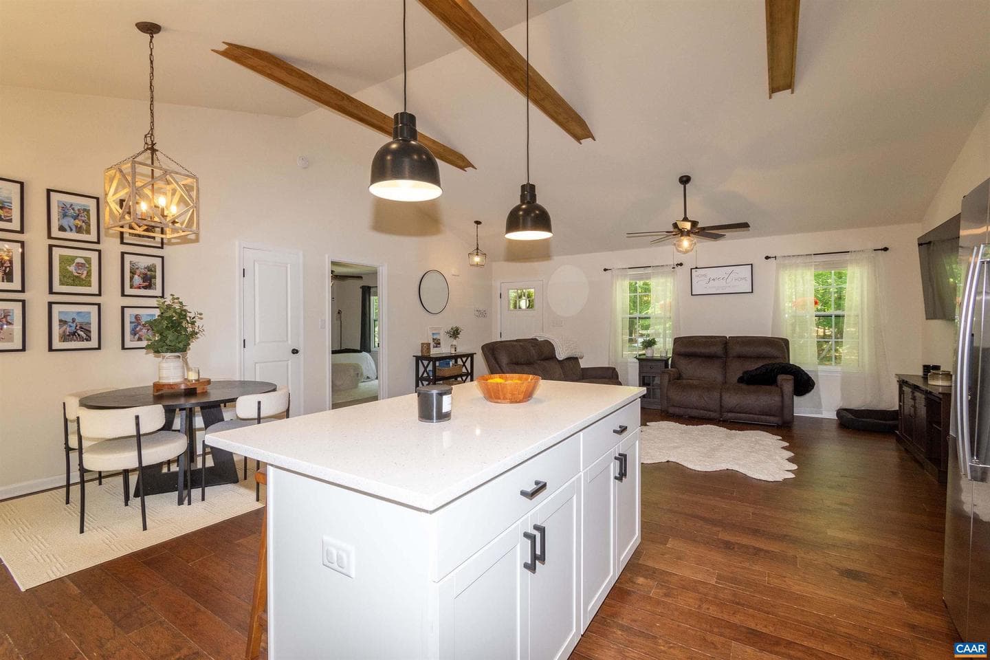 13079 Kendall Rd photo 15